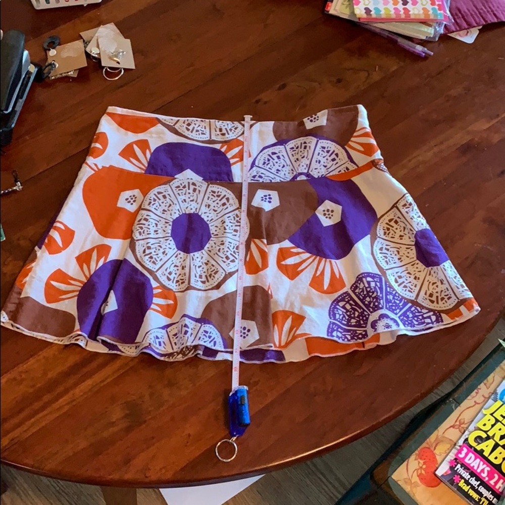 6 DEGREES MINI SKIRT SZ MED LINED LIKE NEW